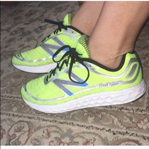 Men’s FRESH FOAM NB Running Shoes